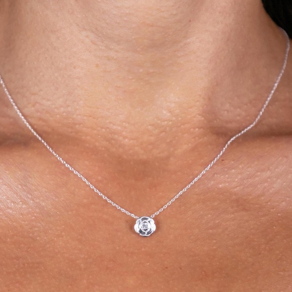 Tiny Rose Necklace, Flower Necklace in silver - Picture 2 of 4